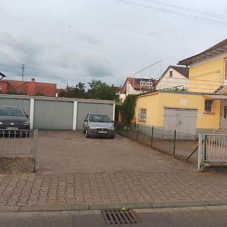 Ajko Homes - Design Apartment - Parkplatz - Balkon - Netflix - 6 Pers วัลล์ดอร์ฟ ภายนอก รูปภาพ