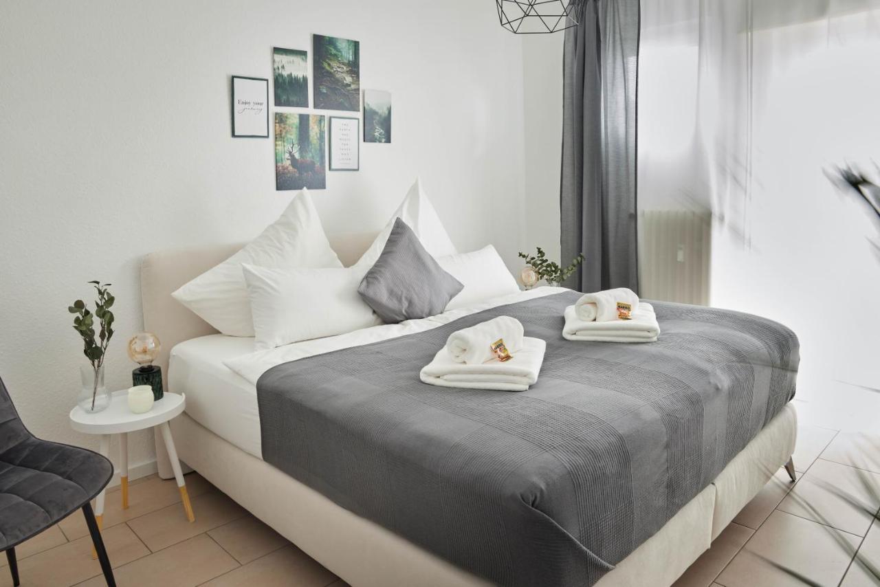 Ajko Homes - Design Apartment - Parkplatz - Balkon - Netflix - 6 Pers วัลล์ดอร์ฟ ภายนอก รูปภาพ