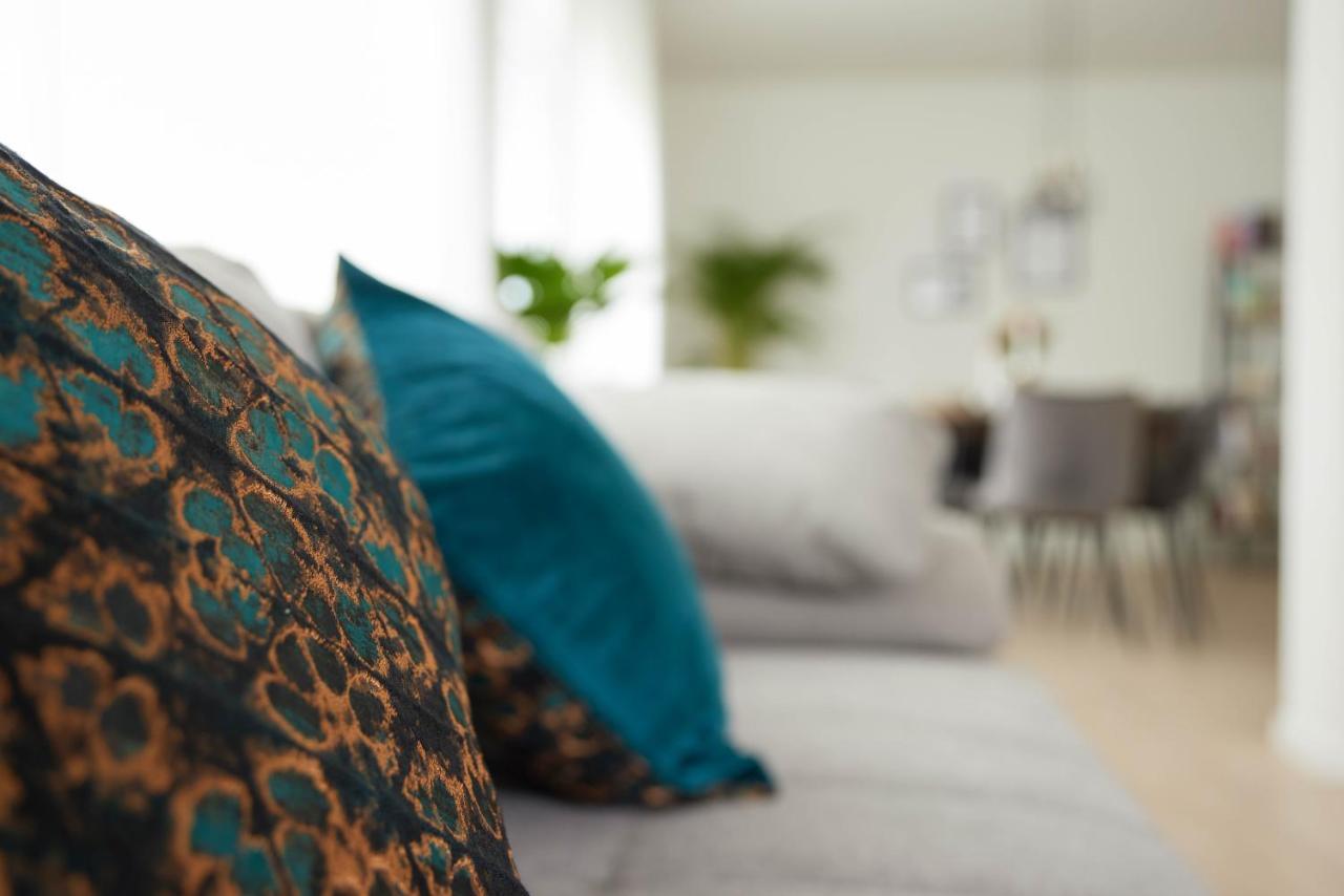 Ajko Homes - Design Apartment - Parkplatz - Balkon - Netflix - 6 Pers วัลล์ดอร์ฟ ภายนอก รูปภาพ